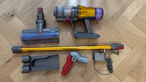 Dyson v12 detect slim with - dyson,