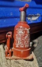 Land Rover Discovery 2 TD5 V8 Bottle Jack