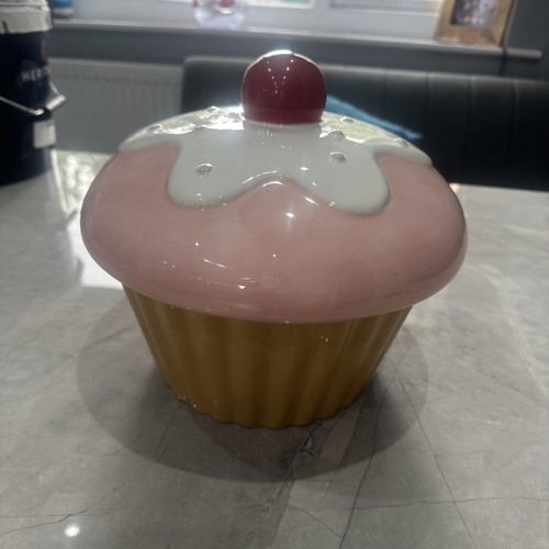 Cupcake cookie jar biscuit - jar,