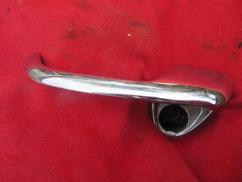 Triumph herald door handle - triumph,
