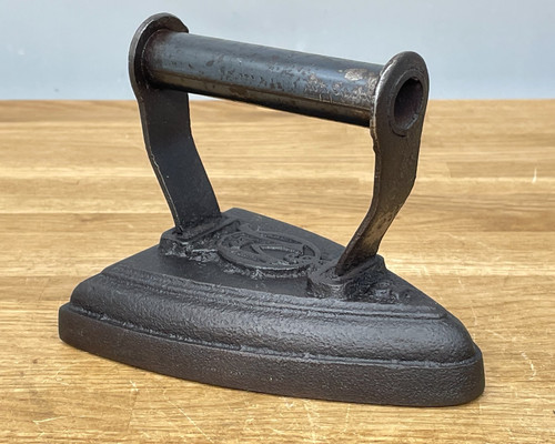 Antique vintage cast - antique, m&o