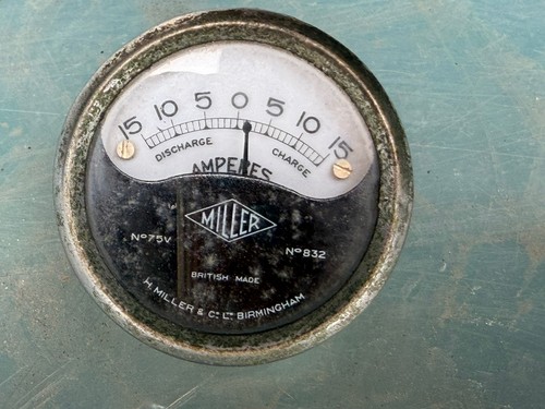 Miller 75v ammeter no832 - no.75v,