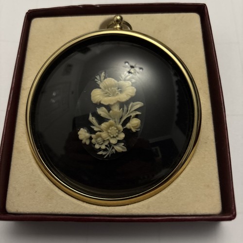 Vintage flowers cameo - cameo, from