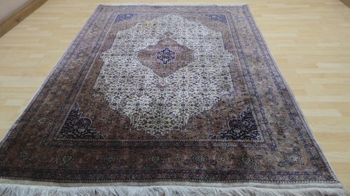 Large carpet rug hand made - carpet,