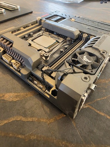 Asus sabertooth x99 - asus,