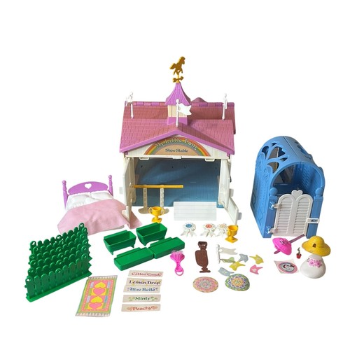 Vtg little pony show - little,