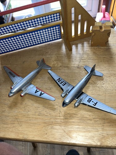 Corgi diecast metal planes - corgi,