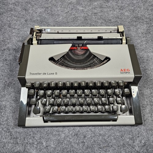 Vintage olympia aeg traveller - aeg,