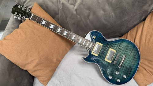 Sire larry carlton - larry, tbl