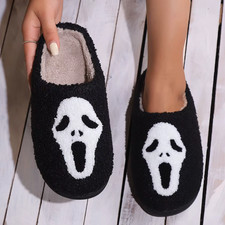 Halloween Scream Skull Fluffy