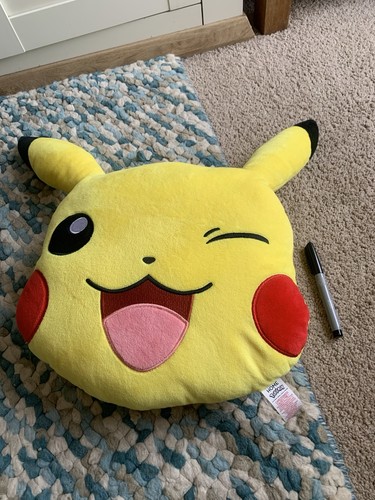 Primark plush pokemon - plush,