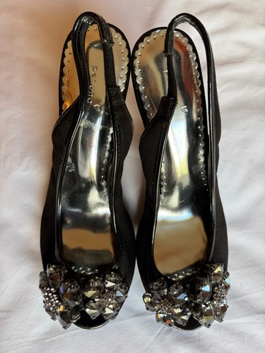 Per una patent - per, black