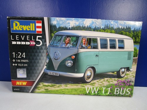 New revell bus plastic - new,