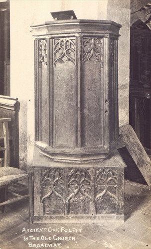 Ancient old pulpit chipping - "ancient,