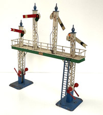 Vintage Hornby Trains Series O Gauge No.2 Home Signal Gantry