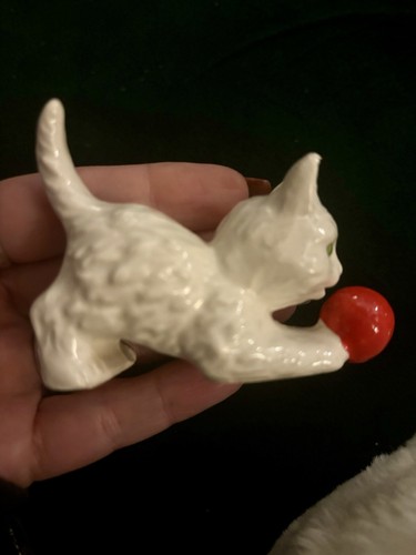 Vintage 1960s cat ceramic - cat,