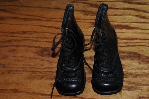 Victorian black leather - black,