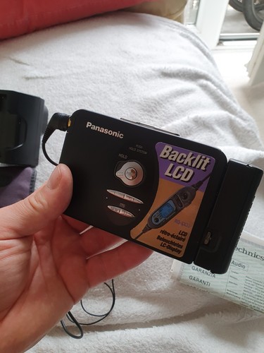 Panasonic sx33 walkman - panasonic,