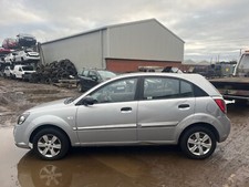 Kia Rio 1 breaking 2011 1.5