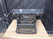 1940s Olivetti M44 Typewriter