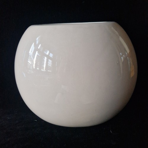 Vintage cream ceramic - vintage, oval