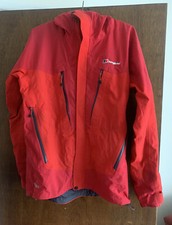 Berghaus Mera Peak II Large Red Mens Waterproof Jacket Great Used Condition.