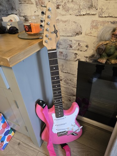 Gear4music stratocaster style - gear4music,
