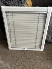 Perfect Fit Venetian Blind 43.5cm Width 49cm Drop