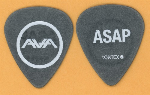 Angels airwaves tom - airwaves,