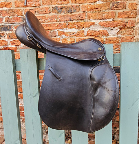 Farrington saddle black 18 - saddle,,