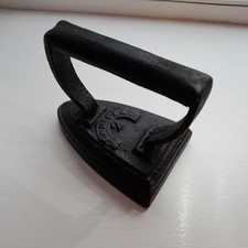 Vintage  Flat Iron , cast iron