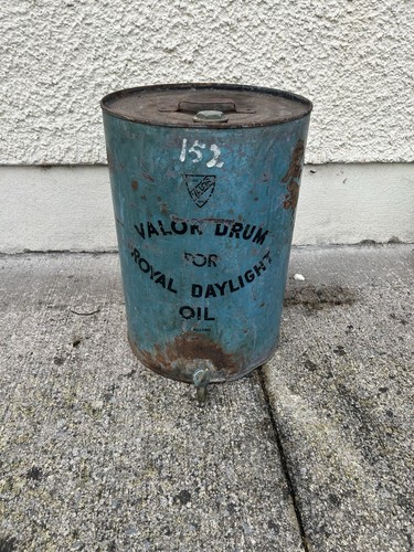 Valor vintage gallon oil - valor,