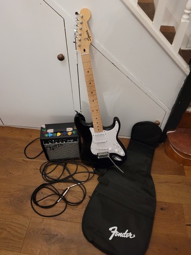Electric guitar starter kit - guitar,