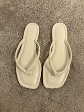 Primark Flip Flops Size 6/39