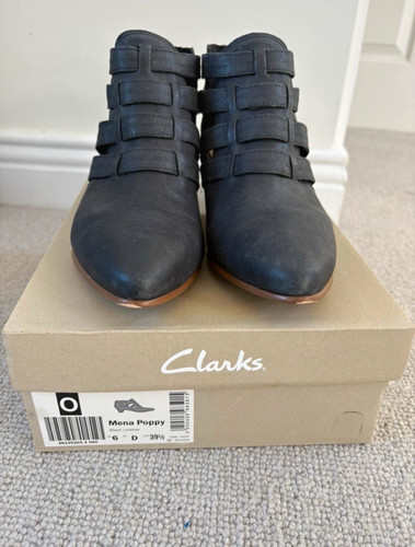 Clarks mena poppy black - clarks,