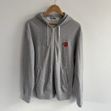 Play Comme Des Garçons x