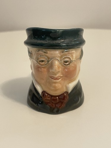 Royal doulton pickwick - mr,