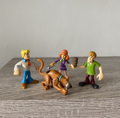 Scooby doo play figures - play,