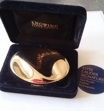 Vintage ESTÉE LAUDER Signature KNOWING Translucent Powder Compact Boxed 80's