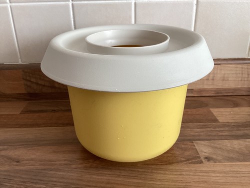 Vintage tupperware anti - tupperware,