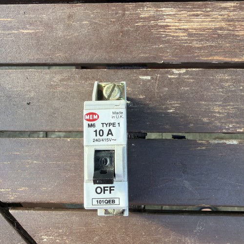 Mem amp type m6 mcb - mem, 10