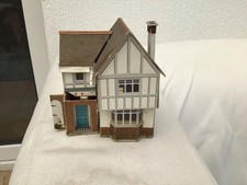 OO/HO Large House Cardboard  Nice Building But Needs Some TLC