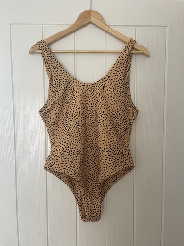 Yellow animal print - animal, leopard