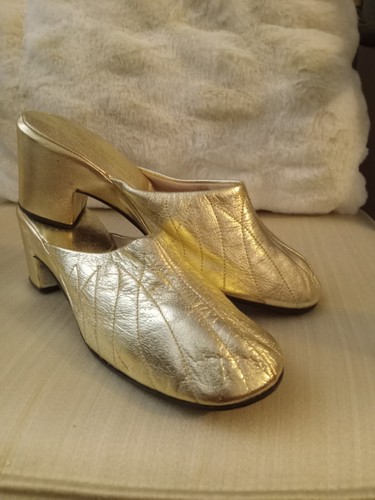 Gold slippers jacques - slippers,