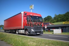 Truck Photo Mercedes-Benz