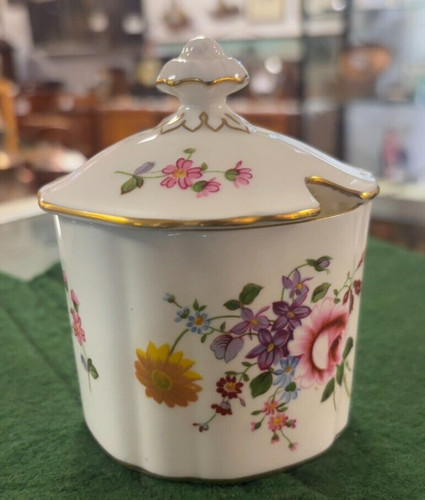 Royal crown derby - royal,