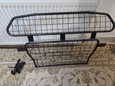 BMW 1 Series F20 Dog Guard