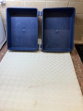 SHAKESPEARE SEATBOX SIDE TRAYS