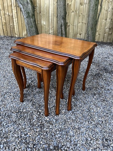 Vintage set nesting - vintage,