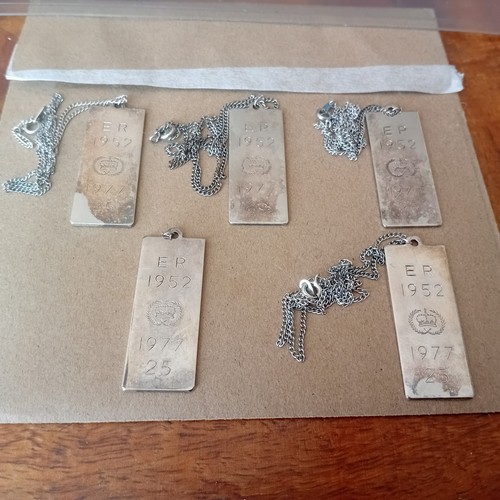 Ingot style 1977 mermorial - 5,